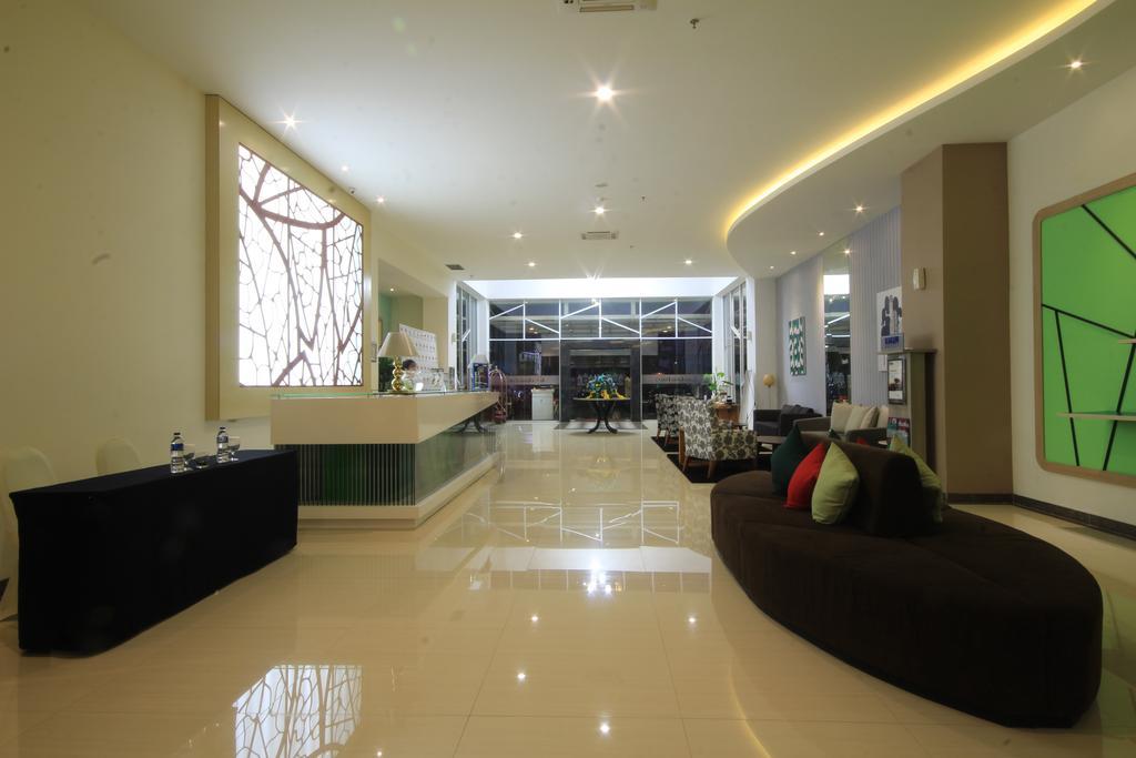 Agria Hotel Bogor Extérieur photo