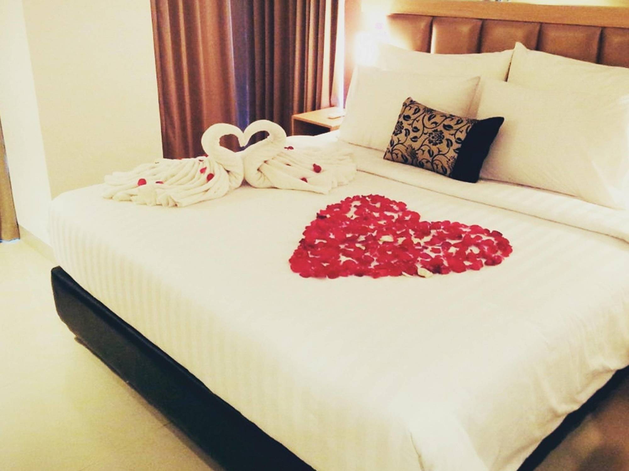 Agria Hotel Bogor Extérieur photo