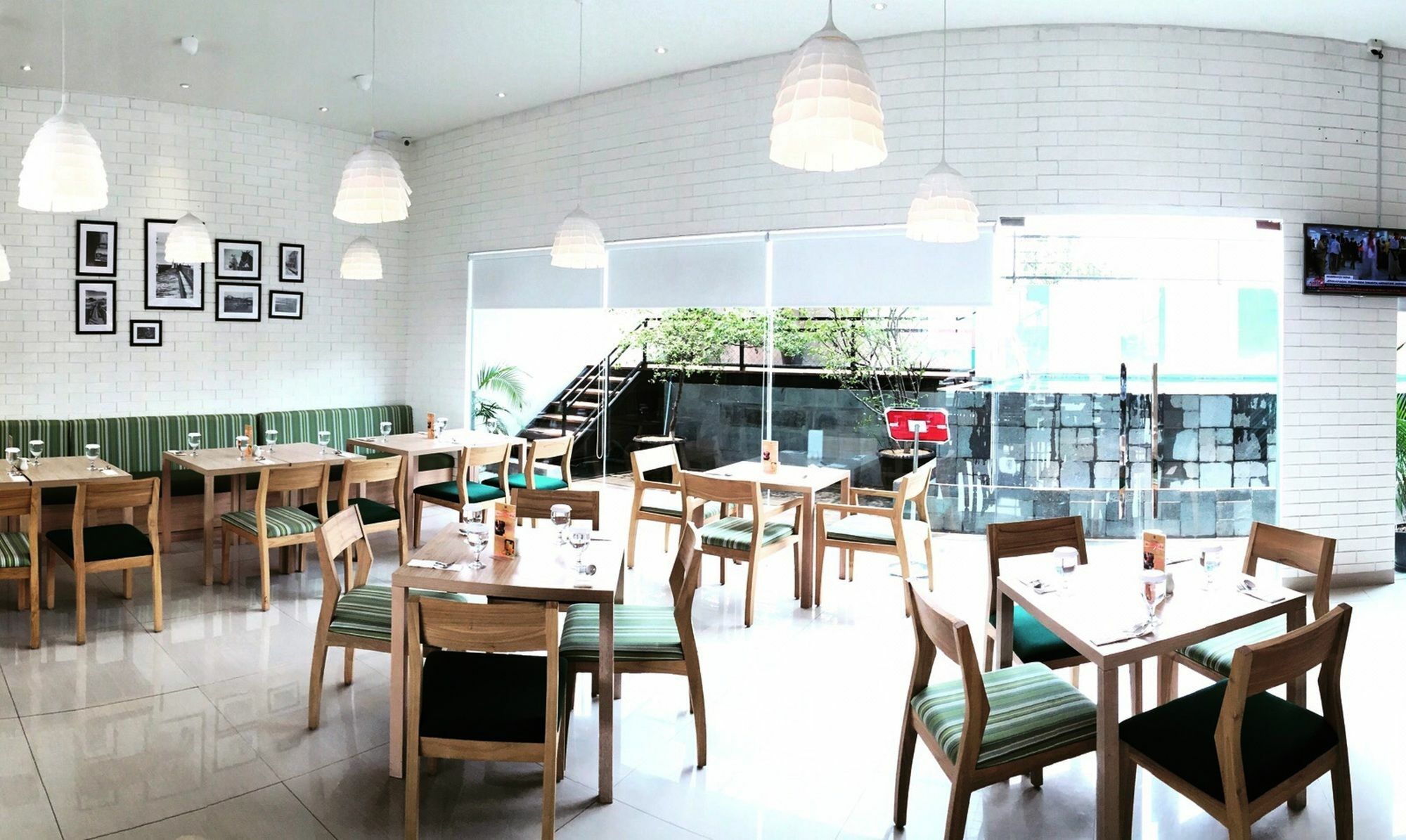 Agria Hotel Bogor Extérieur photo